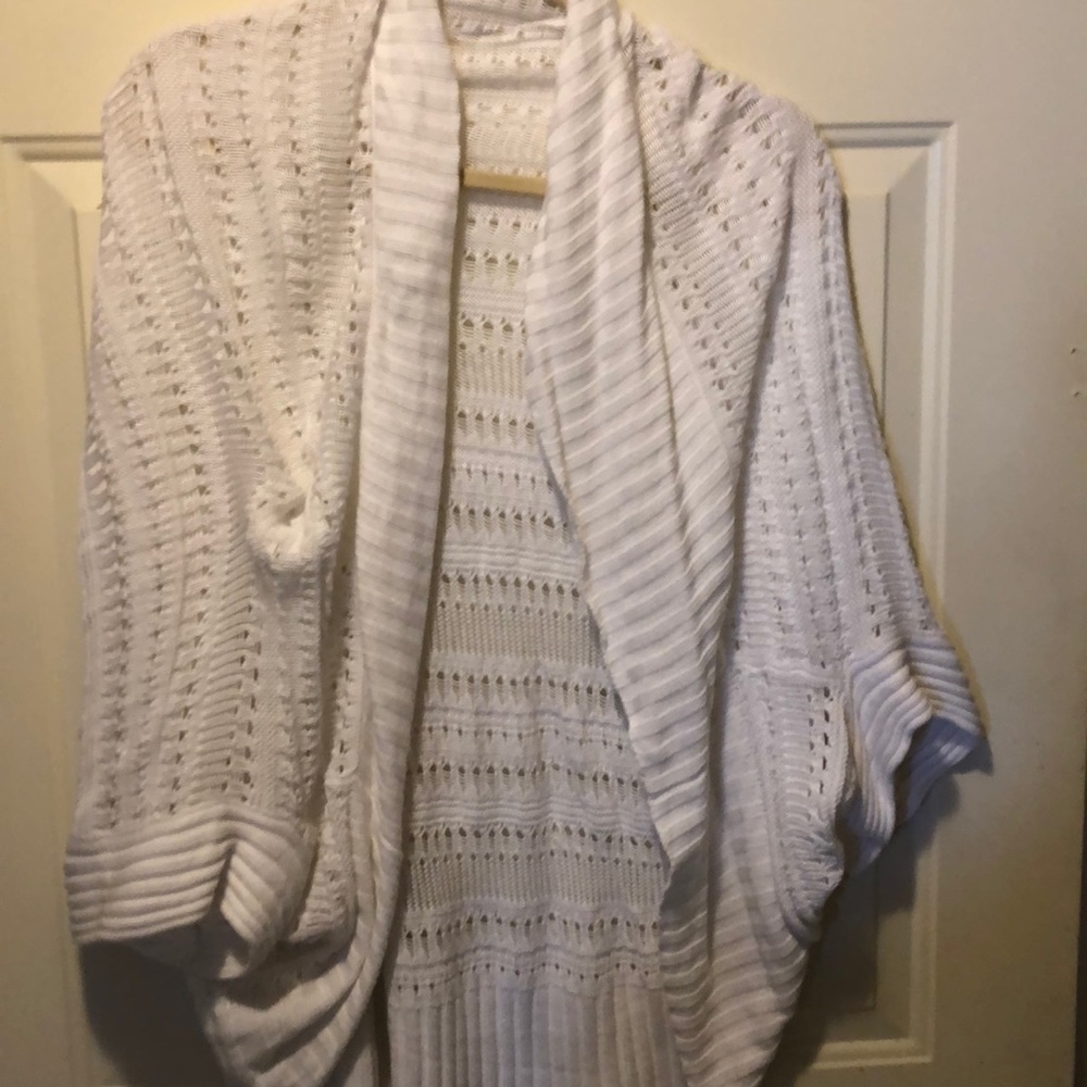 White shrug - size XL but fits plus
